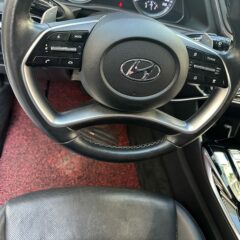 새로운 직장, 새 차 필수